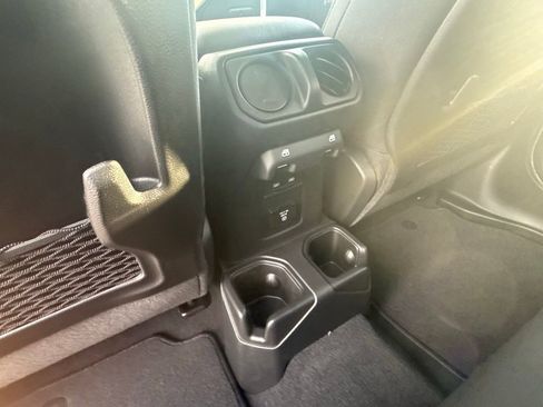 New 2025 Jeep Gladiator Mojave image 38