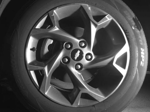 Used 2025 Chevrolet Trax LT FWD image 15