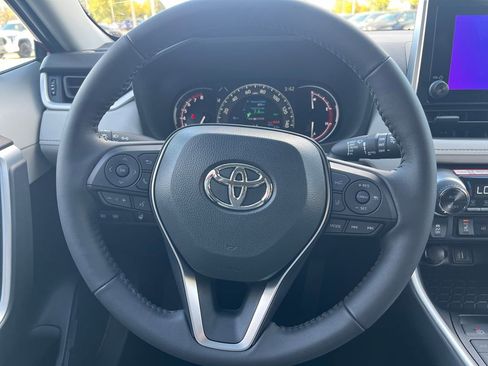 New 2025 Toyota RAV4 XLE image 15