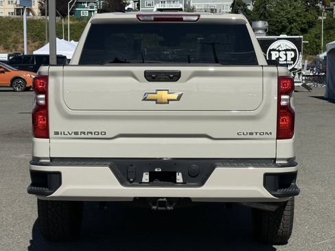 New 2026 Chevrolet Silverado 1500 Custom w/ Turbomax Blackout Package AWD/4WD image 4