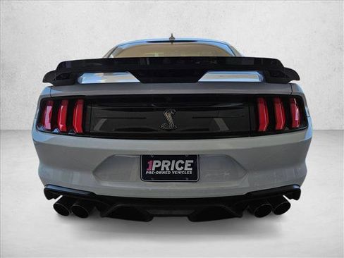Used 2021 Ford Mustang Shelby GT500 w/ Technology Package image 5
