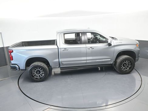 Used 2023 Chevrolet Silverado 1500 High Country w/ Technology Package image 67