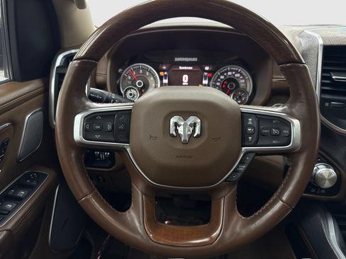 Used 2021 RAM 1500 Limited AWD/4WD image 23