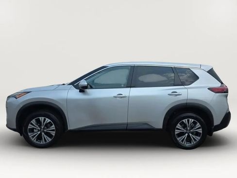 Used 2022 Nissan Rogue SV FWD image 5