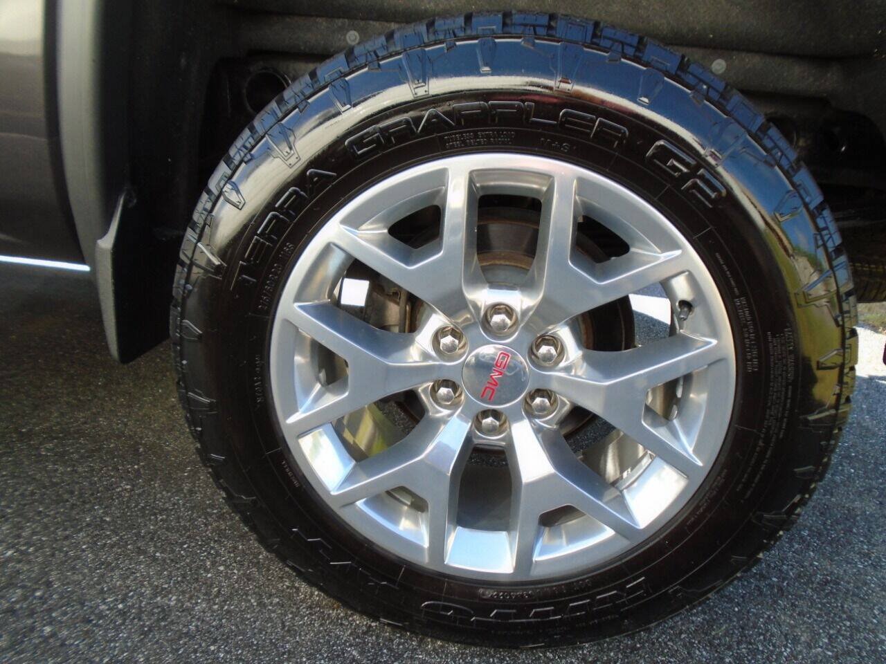 Used 2015 GMC Sierra 1500 SLE w/ SLE Value Package AWD/4WD image 20