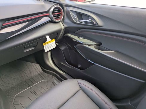 New 2026 Chevrolet Trax RS w/ Driver Confidence Package FWD image 11