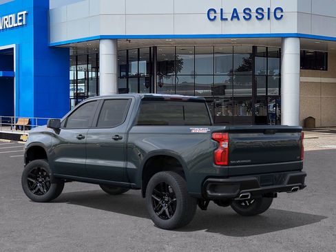 New 2026 Chevrolet Silverado 1500 LT Trail Boss w/ Convenience Package II image 3