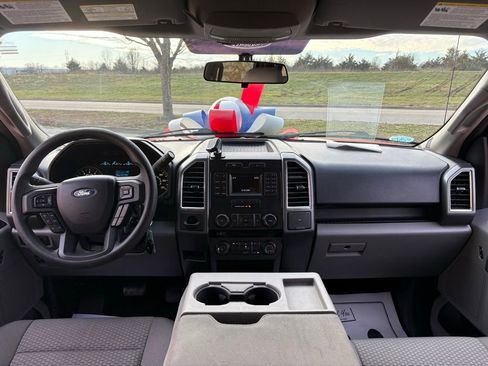 Used 2016 Ford F150 XLT image 22