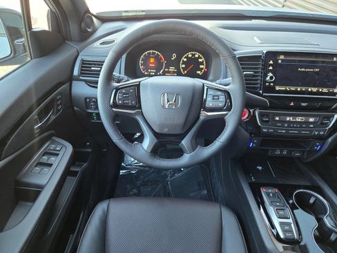 New 2026 Honda Ridgeline Black Edition image 13