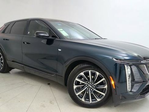 Used 2024 Cadillac Lyriq Sport image 91