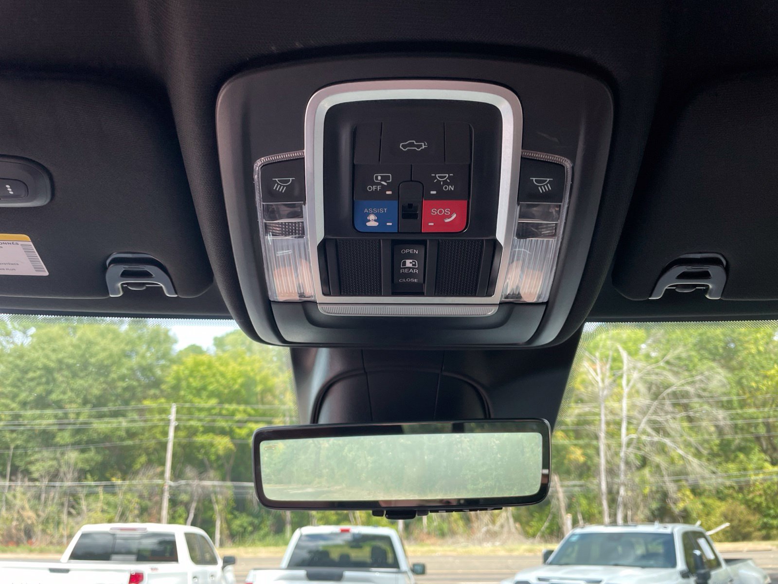 Used 2022 RAM 2500 Limited AWD/4WD image 23