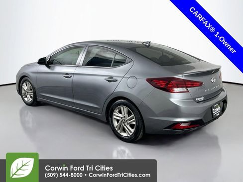 Used 2019 Hyundai Elantra SEL image 11