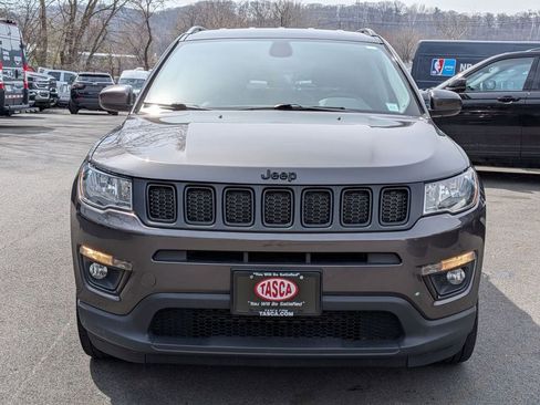 Certified 2021 Jeep Compass Latitude image 9