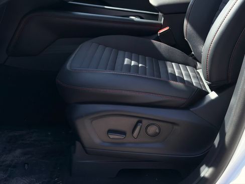 New 2026 Ford Explorer ST-Line AWD/4WD image 15