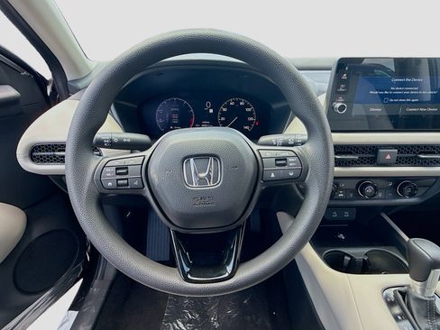 New 2027 Honda HR-V LX image 10