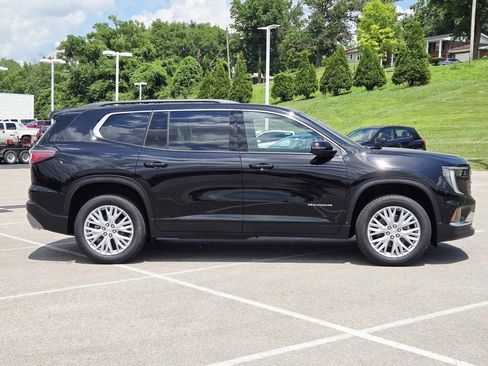 New 2025 GMC Acadia Elevation w/ Elevation Premium Package image 2
