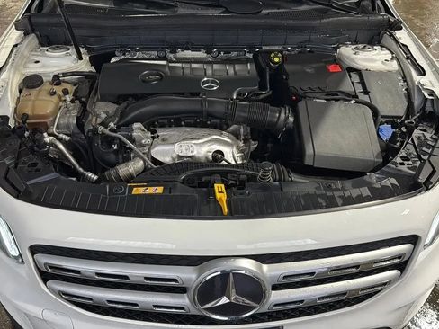 Used 2021 Mercedes-Benz GLB 250 4MATIC image 23