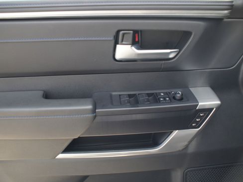 Used 2024 Toyota Tundra Platinum image 29