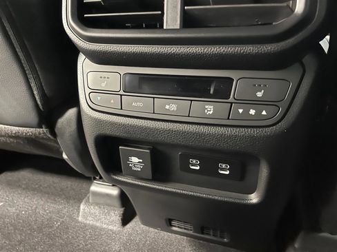 New 2026 Honda Pilot TrailSport image 25