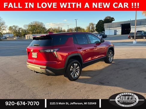 Used 2025 Chevrolet Equinox LT image 11