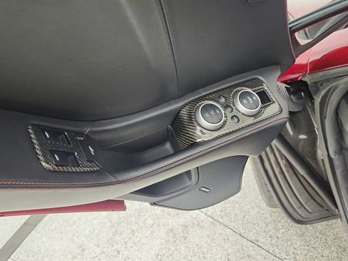 Used 2012 McLaren MP4-12C Coupe RWD image 39