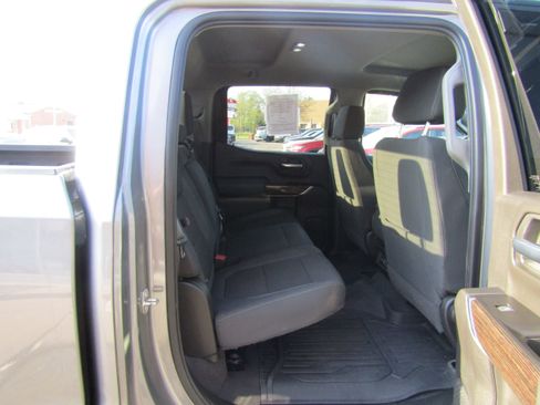Used 2022 GMC Sierra 1500 Elevation AWD/4WD image 13