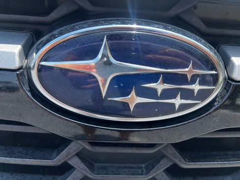 Used 2018 Subaru Crosstrek 2.0i Premium AWD/4WD image 12