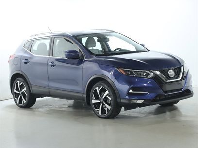 Used 2022 Nissan Rogue Sport SL w/ Premium Package