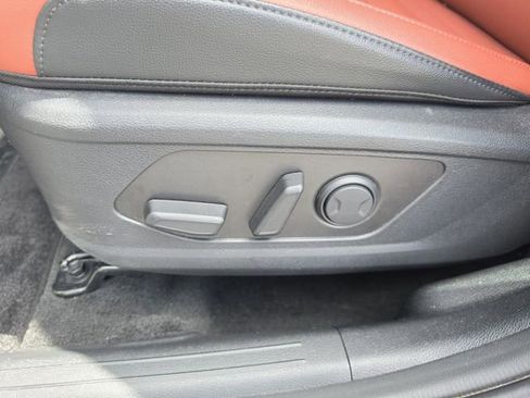 Used 2024 Kia Sportage SX image 34