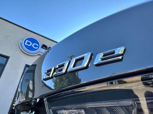 Used 2023 BMW 330e w/ M Sport Package image 18