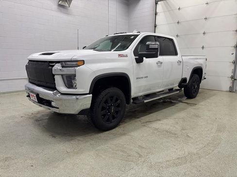 Used 2020 Chevrolet Silverado 3500 LTZ w/ LTZ Plus Package image 6