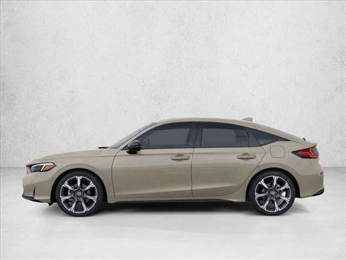 Used 2025 Honda Civic Sport Touring image 4