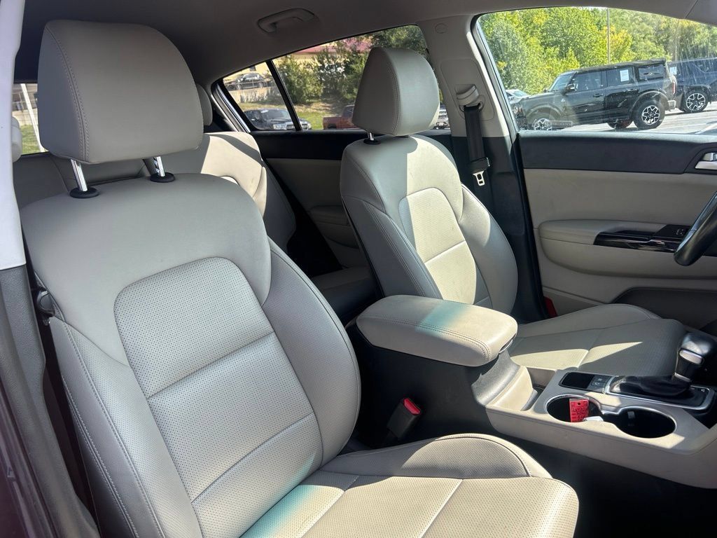 Used 2020 Kia Sportage EX FWD image 37