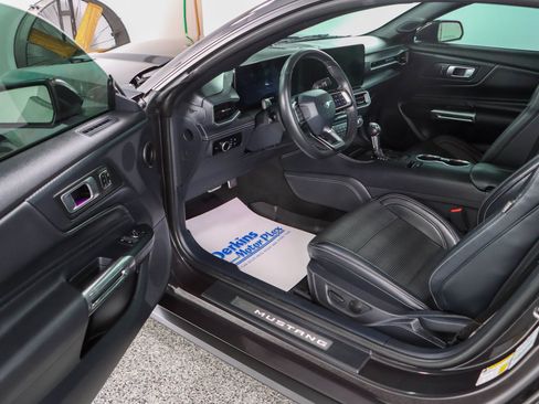Used 2024 Ford Mustang Premium RWD image 3
