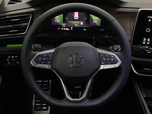 New 2026 Volkswagen Atlas SEL Premium R-Line AWD/4WD image 16