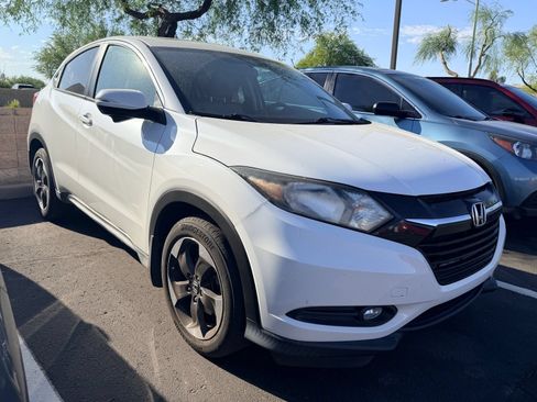 Certified 2018 Honda HR-V EX image 5