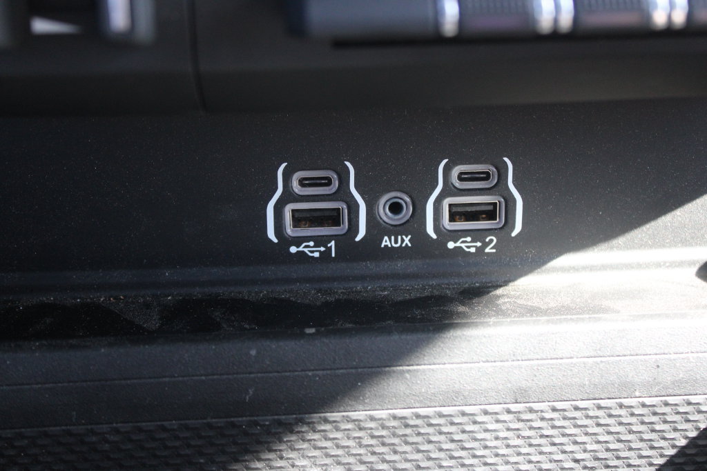Used 2025 RAM 2500 Big Horn AWD/4WD image 31