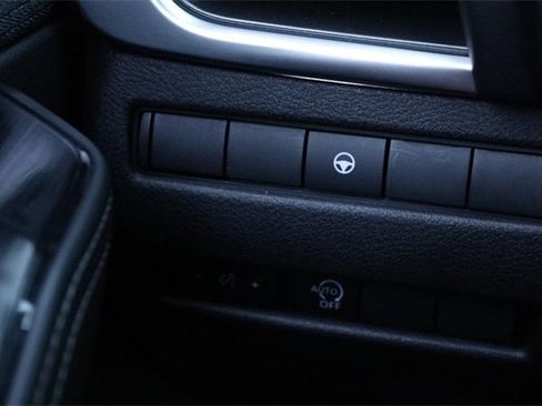 Certified 2023 Nissan Rogue SV image 19