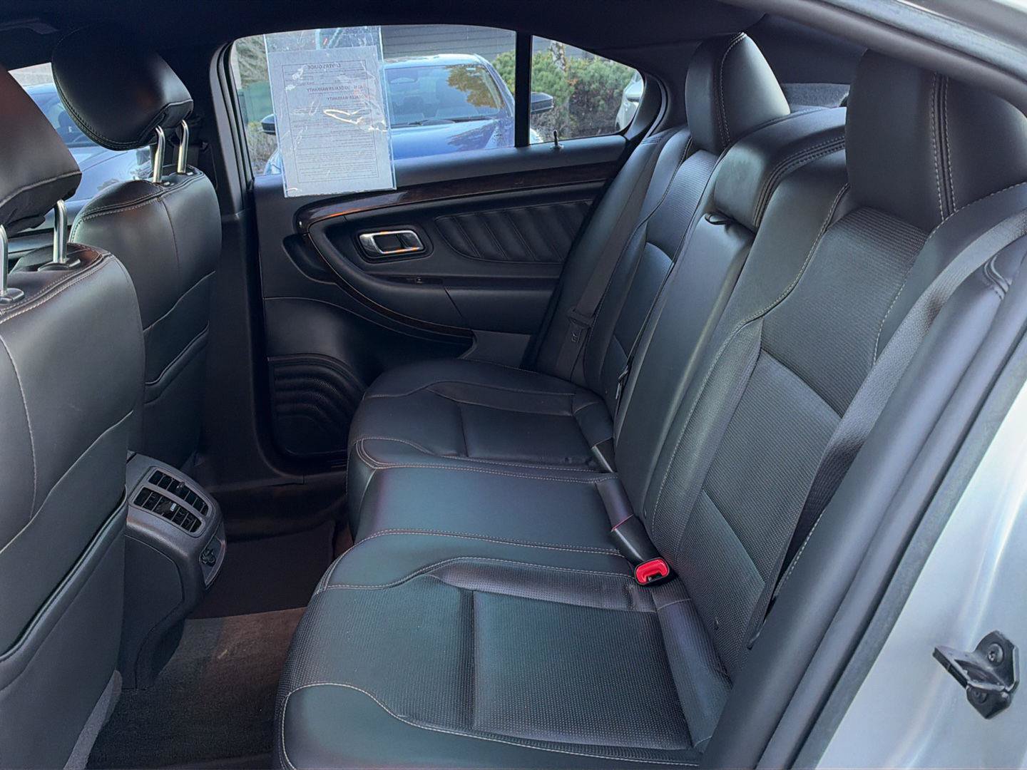 Used 2014 Ford Taurus Limited FWD image 13