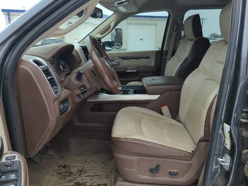 Used 2019 RAM 3500 Laramie image 15