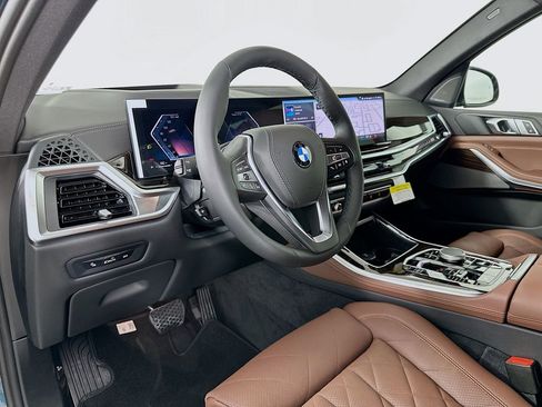 New 2026 BMW X5 sDrive40i image 9