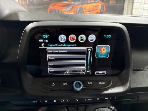 Used 2018 Chevrolet Camaro SS image 93