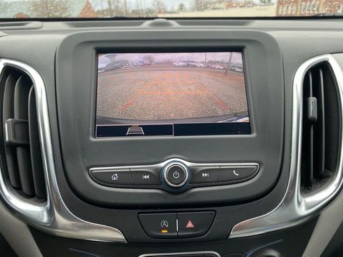 Used 2022 Chevrolet Equinox LT image 15