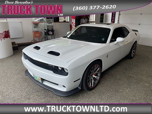 Used 2020 Dodge Challenger SRT Hellcat w/ Plus Package RWD image 1