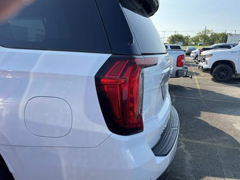 Certified 2022 GMC Yukon SLE AWD/4WD image 9