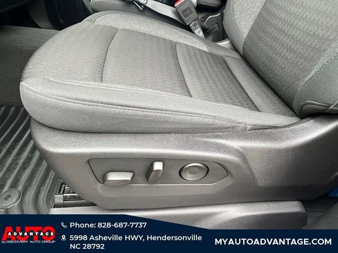 Used 2024 Chevrolet Silverado 1500 Custom w/ Turbomax Blackout Package AWD/4WD image 26