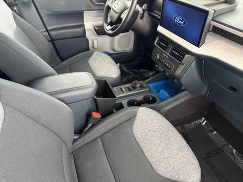 Used 2025 Ford Maverick XLT w/ XLT Luxury Package FWD image 23