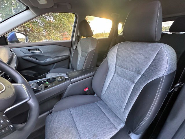 Used 2023 Nissan Rogue SV AWD/4WD image 11