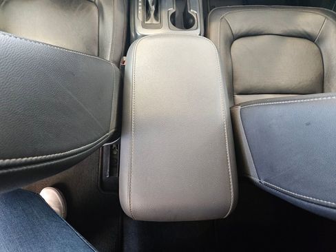 Used 2022 Chevrolet Colorado Z71 image 20