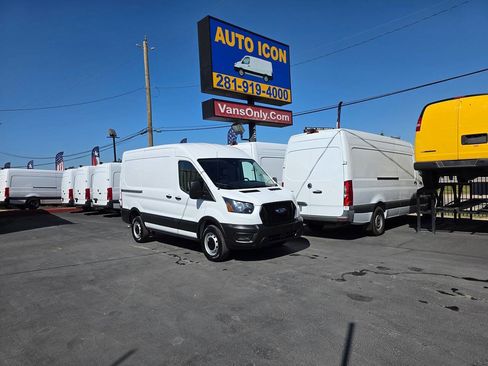 Used 2023 Ford Transit 250 Medium Roof image 25